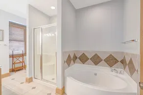 Cliffsider - In der Nähe von High Country-Attraktionen. Das Hotel liegt in Gated Resort in Echota, auf der anderen Straßenseite vom Pool, vom Whirlpool und vom Fitnesscenter. 10% Last-Minute-Rabatt verfügbar - Image 4