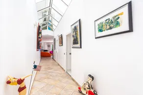 VILLA NICE-GAIRAUT by RIVIERA HOLIDAY HOMES - Image 2