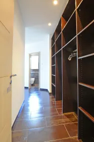 Moderne Villa mit 180 m2, Schwimmbad, 5 Mn - Image 3