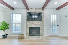 The Hilltop Hideaway - Image 3