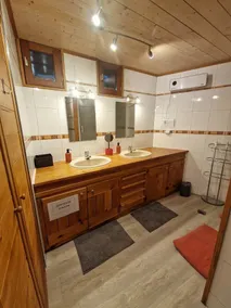 Le Chalet Pointu de Capucine - Image 4