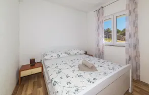 Cozy Apartment In Sevid With Wifi - Image 3