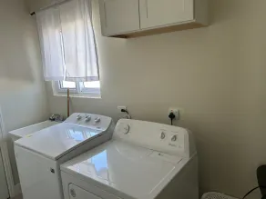 Seamist Holiday home with Spectacular Mountain View,  walk to beach pool gym - Image 2