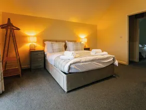 Sage Lodge - Image 5