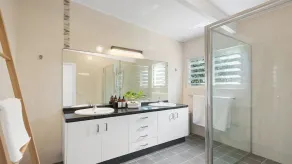 Beachside Luxury For All The Family - Image 4