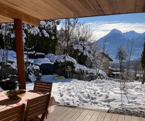 Appartamento \"Charmant dans Chalet\" con vista sulle montagne, terrazza privata e Wi-Fi - Image 5