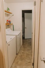 Cozy  apartment with hot tub/pool only minutes from canyons! - Image 3