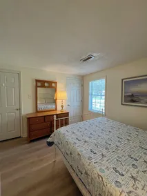 Rymligt hem, med docka, 9 sovplatser, tillgång till Beach Club & Pool - Image 4