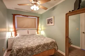 Great Oceanfront, 1st Floor Condo! Pool & Fishing Pier! In the Heart of IOP! *Unit 135* - Image 3