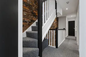 Modern Central Liverpool Home - Sleeps 12 with Free Parking - Image 2