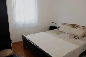 Charming One-Bedroom Apartment for Two - Image 3