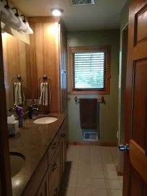 Beautiful 4 Bedroom Eagle Lake Home - Image 3