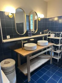 Grande casa con piscina privata sul giardino di 2600 m² - Image 4