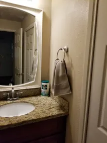 Lovely One bedroom condo with indoor fireplace. - Image 3