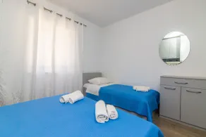 Apartments Jakov - Image 2
