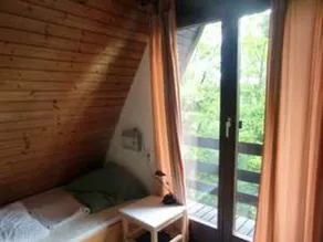Grande casa de férias (70m²) com seu próprio lote de 1000 m² - Image 4