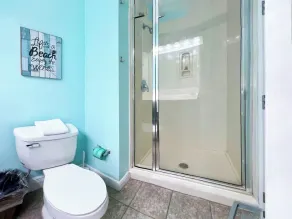 Appartement en copropriété entièrement équipé avec piscine chauffée et barbecue | Vue plage | Plage à proximité - Image 4