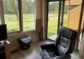 Cozy Getaway Near All the FUN! Harbor Springs/Petoskey - Image 2