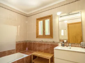 Wunderbares alleinstehendes Ferienhaus mit Klimaanlage, privatem Pool,  W-LAN, TV und Terrasse - Image 2