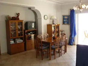 Private Villa with superb seaview, swimming pool, garden, parking, pet friendly - Image 4