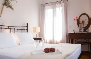 Aeriko-Nefeli Beachfront Villa with Stunning View and Private Pool - Image 4
