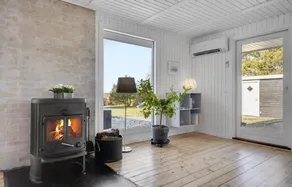 3 bedroom beautiful home in Skibby - Image 2