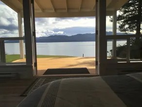 Private, Relaxing Ocean Front Cottage. - Image 4