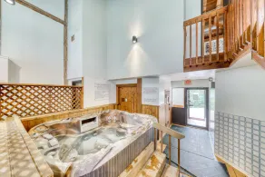 Walkable in-town condo w/ deck & shared pool, hot tub & tennis - near skiing - Image 2