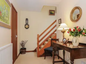 KIRLAND, pet friendly, character holiday cottage in St Kew Highway - Image 2