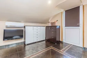 Villa con vista mare e piscina - Image 2