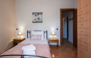 The accommodation is suitable for families and friends - Image 4