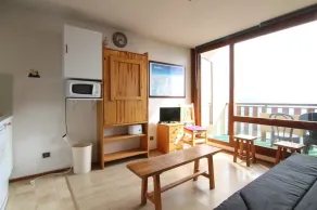 300m from ski slopes, 1st floor, balcony, tv, ski locker, 26m², Alpe d'Huez - Image 5
