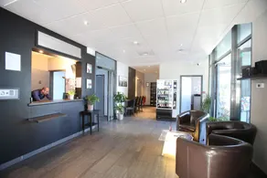 Près de Paris | Studio Modern - Image 2