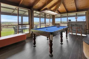 Enjoy a country getaway on the banks of the Tambo River - Image 2