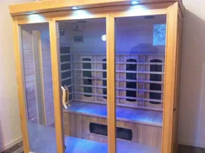 Appt 4 pers dans villa avec ,sauna,piscine 14 m,salle de fitness,parking - Image 2