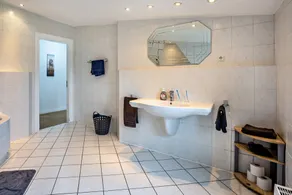Sweet Apartment \"Am Kurpark\" close to the Sea with Wi-Fi - Image 4