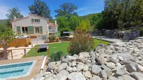 Les Rocs du Cady, luxury apartment, access to the pool and hot tub - Image 2