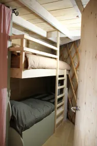 Comfortable yurt on the edge of the valley. - Image 4