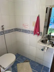 Suítes aconchegantes com piscina e praia - Image 3