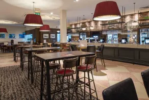 The Old Borough by Wetherspoon - Image 4