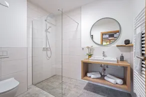 'Lottis Dahuam' centrally located vacation apartment in Fügen, with garden & sauna - Image 3