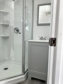 Tiny house, private with Free parking. - Image 2