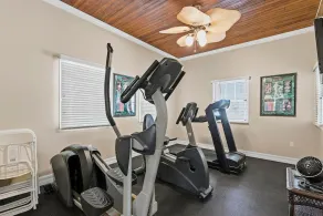 Luxury Beachfront Malibu Condo on 7th Floor ~ Close to Shopping Dining ~ Malibu 703 - Image 3