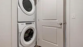 Landing Apartments - South Austin - Image 4