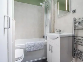 1 bedroom accommodation in Bowness on Windermere - Image 2