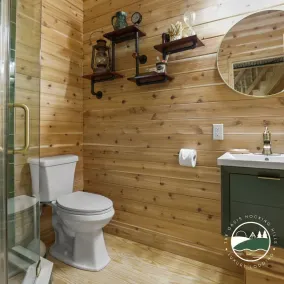 Rustic Treehouse Oasis in Hocking  Hills --Adventure Awaits - Image 2