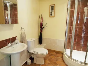 4 bedroom accommodation in Necton, near Swaffham - Image 2