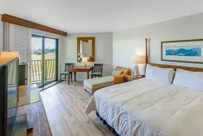 Kauai Beach Resort, Oceanview Room, Restaurants on Site, 4 Resort Pools jacuzzi  - Image 5