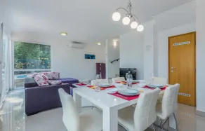 Amazing Home in Kornic With Outdoor Swimming Pool, Wifi and 6 Bedrooms - Image 2