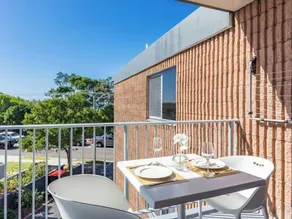Neat & Tidy unit, centrally located in the heart of Cotton Tree. - Image 5